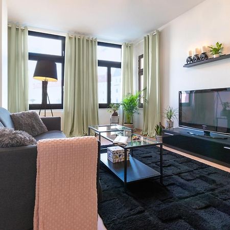 Ruhige Wohnung In Zentraler Lage - Quiet Flat In A Central Location Magdeburg Exterior photo